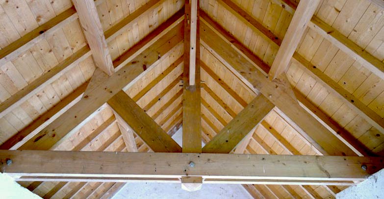 Charpente - KLV Procouvreur Façade Charleroi : Région Flamande, Wallonne, Bruxelles ... charpentier - travaux de charpente de tous styles : traditionnelle, à fermettes … du massif au lamellé-collé.. Intervention en Belgique : Région Flamande, Wallonne, Bruxelles ...